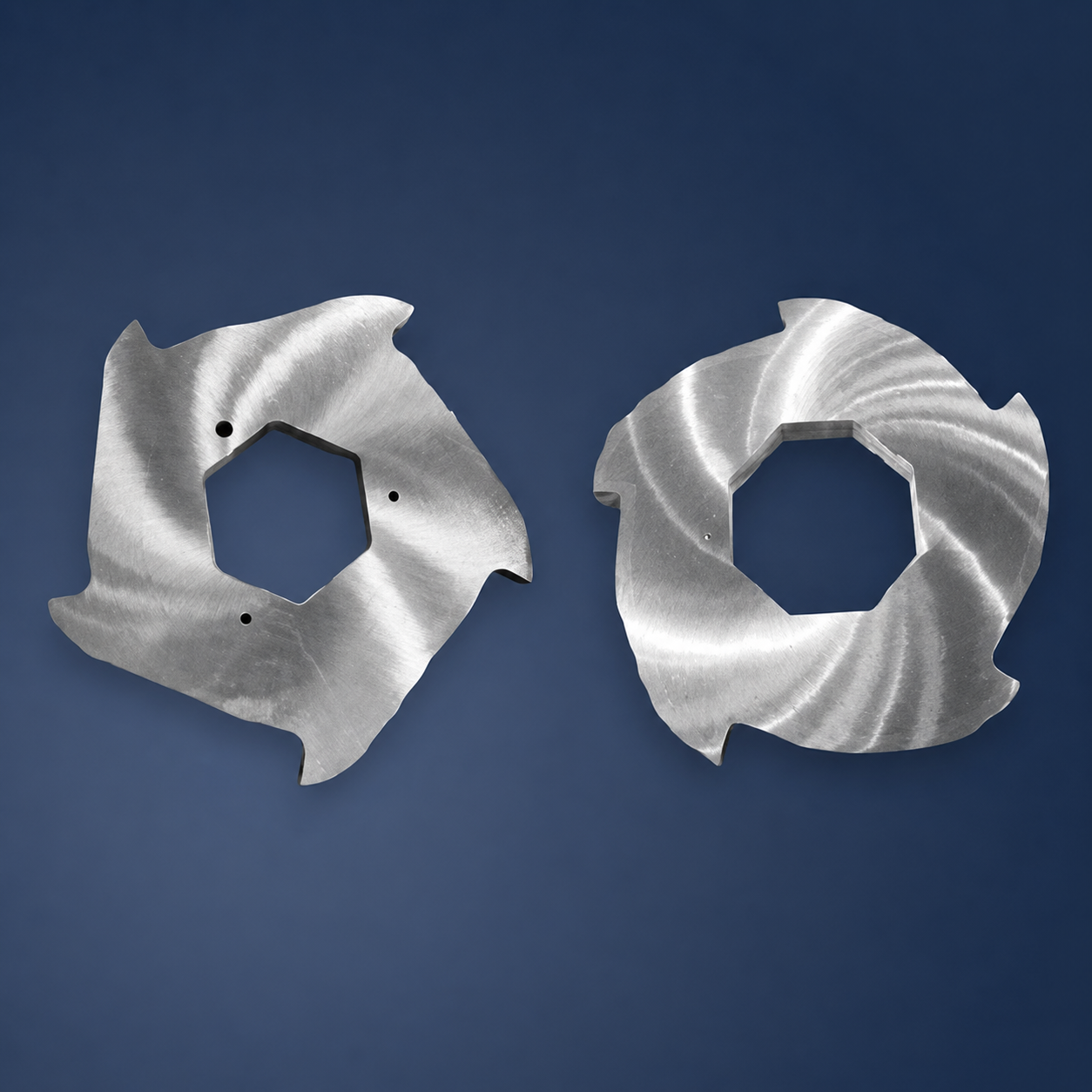 40Cr quenched and tempered hexagonal shaft cross-section — no-slip blade mounting for MS Series double-shaft shredder